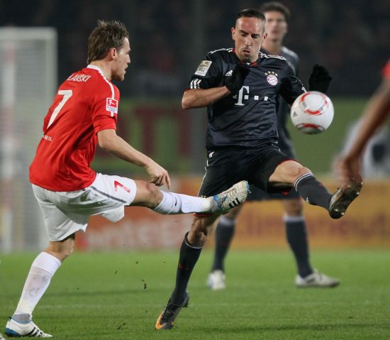 己赢得胜利 己赢得胜利